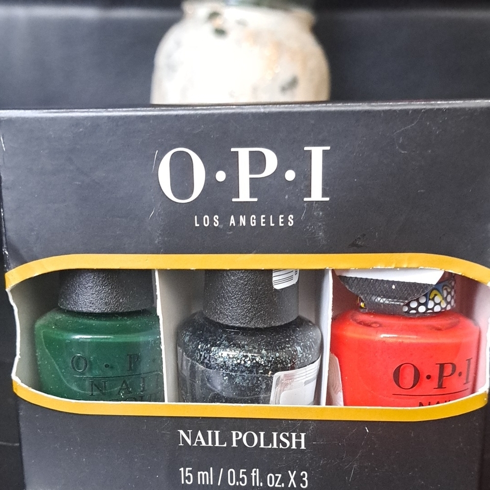 Vintage OPI Nail Polish - Picture 2 of 2